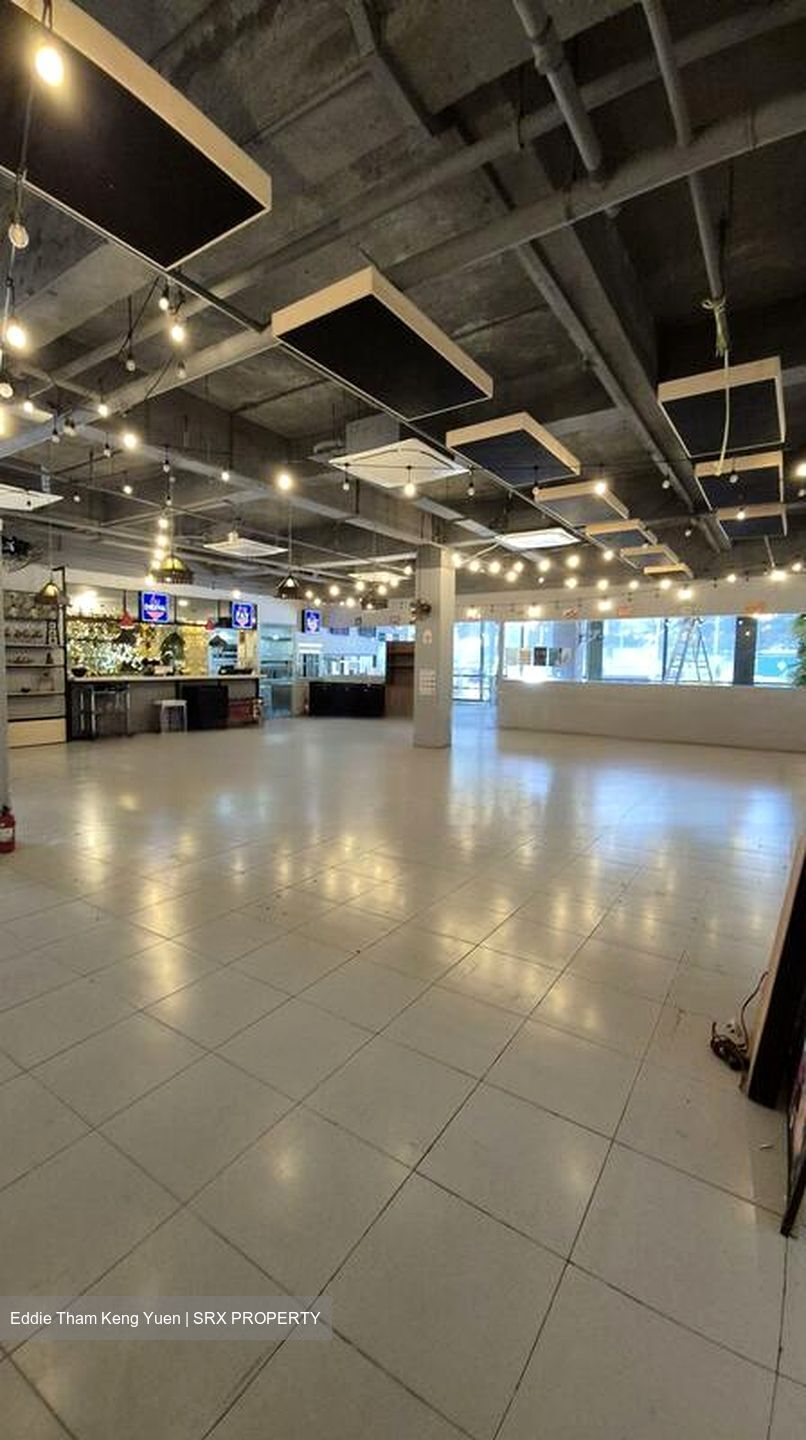 Westway (D5), Retail #459843461